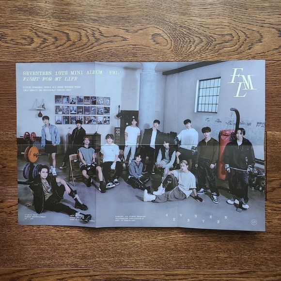 Seventeen FML album - Picture 2 of 3
